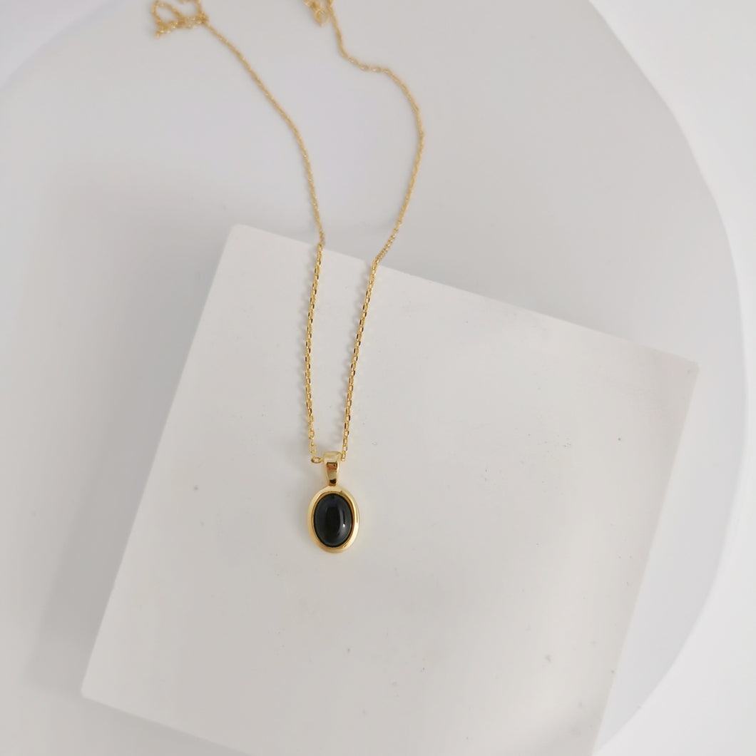 HN004 Black agate pendant necklace