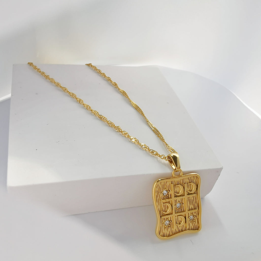 N045 Gold rectangle pendant necklace