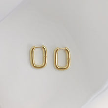 Load image into Gallery viewer, Modern hoop | Brass, 14k gold plated E067
