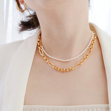 Load image into Gallery viewer, N027 Chunky gold chain necklace

