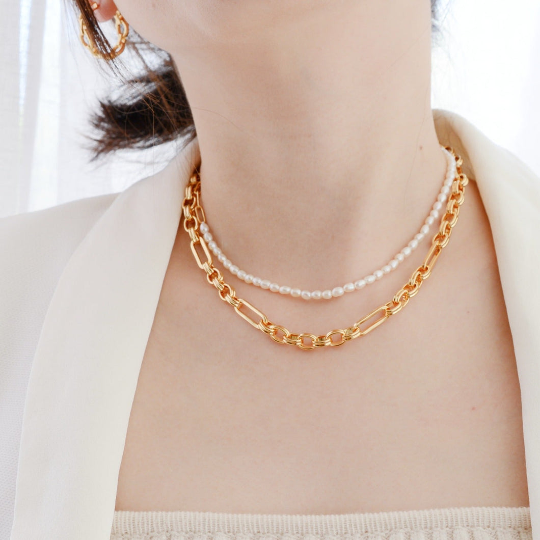 N027 Chunky gold chain necklace