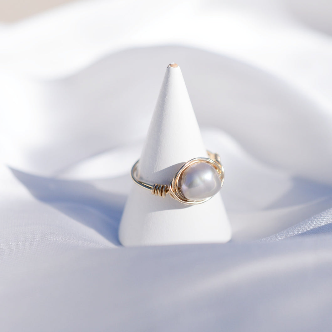 Baroque wire wrapped ring | Freshwater pearl Gold filled wire HR002