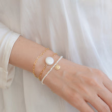 Load image into Gallery viewer, Coin pearl chain bracelet |Fresh water pearl and gold filled chain HB007

