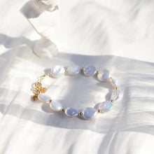 Load image into Gallery viewer, Coin pearl bracelet | Freshwater pearls gold filled beads and chain HB018
